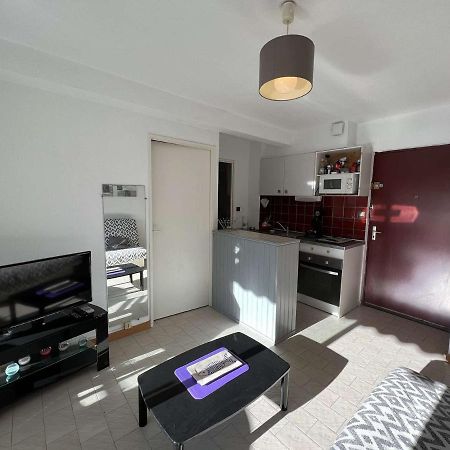 T2 Centre-Ville Avec Climatisation, Proche Plage, 4 Pers - Fr-1-701-28 Вальрас-Плаж Екстер'єр фото
