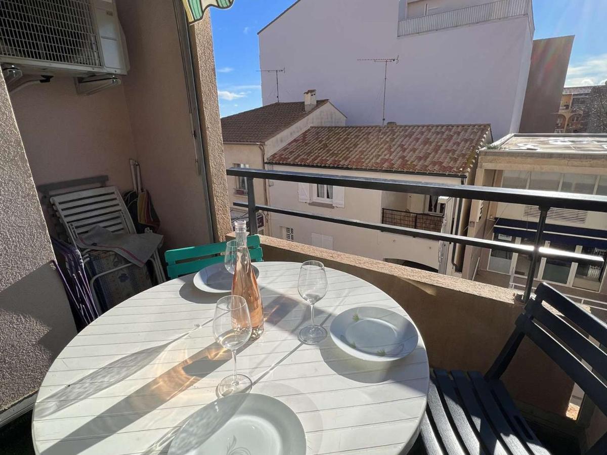 T2 Centre-Ville Avec Climatisation, Proche Plage, 4 Pers - Fr-1-701-28 Вальрас-Плаж Екстер'єр фото